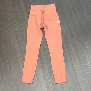 Women’s x small vuori daily leggings buttery soft minimal wear